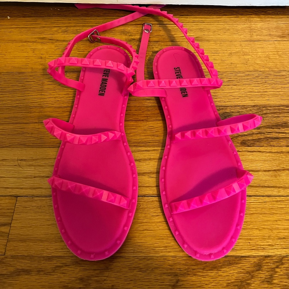 Steve Madden Travel-J Sandal | size 8